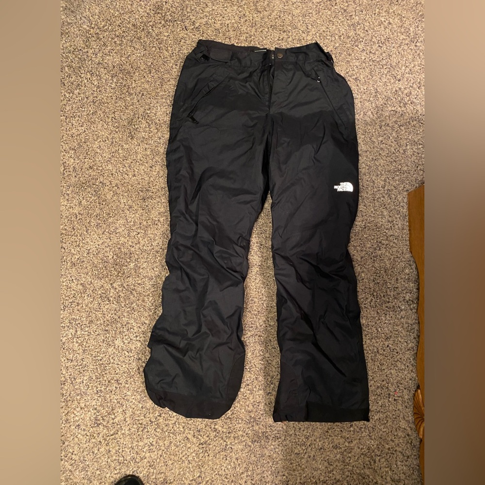 North Face snow pants. Boys, black size fl.